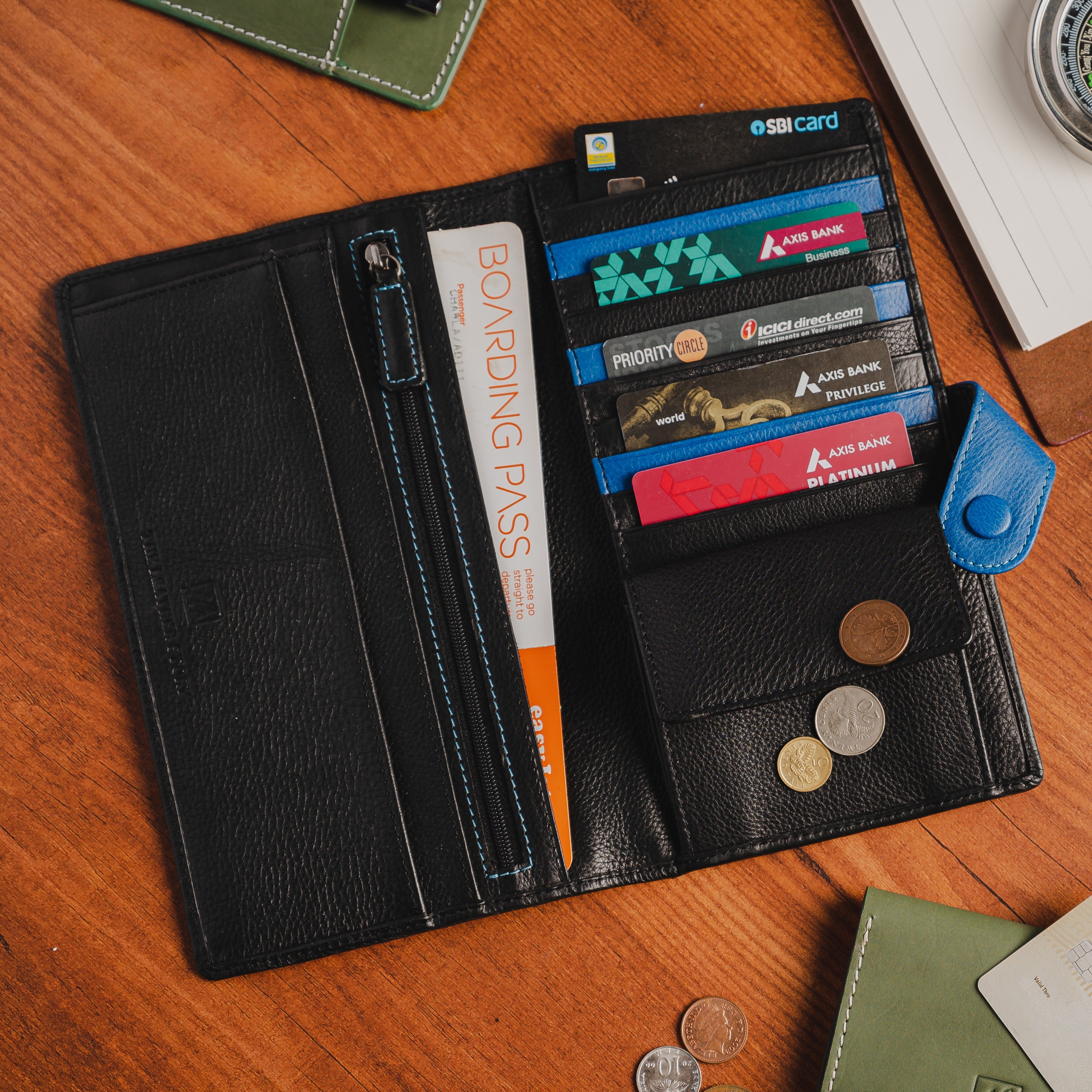 Classic Travel Wallet with luggage Tag