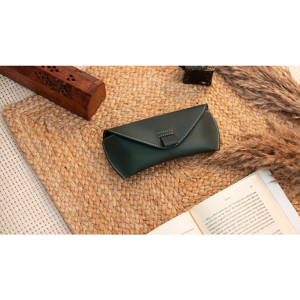 Suave Sunglass Case - Kavalan Green